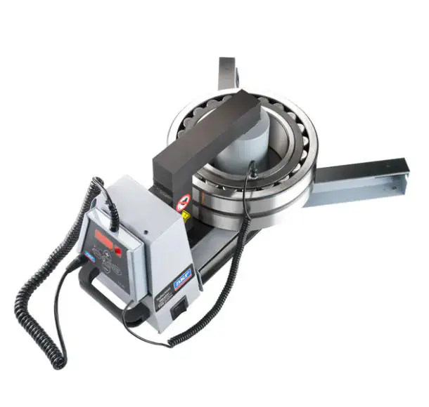 Heaters for mounting and dismounting